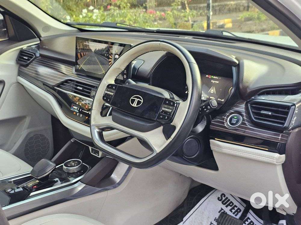 Tata Safari Accomplished Plus 6 Str Dual Tone, 2024, Diesel