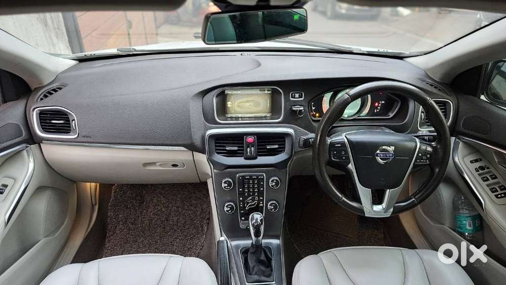 Volvo V40 D3 R Design, 2013, Diesel