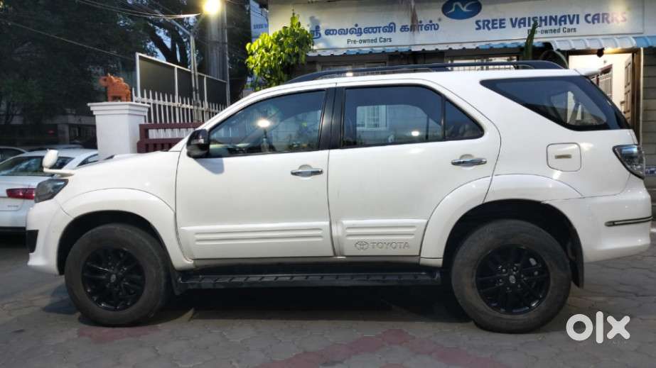 Toyota Fortuner 3.0 4x4 Manual, 2013, Diesel