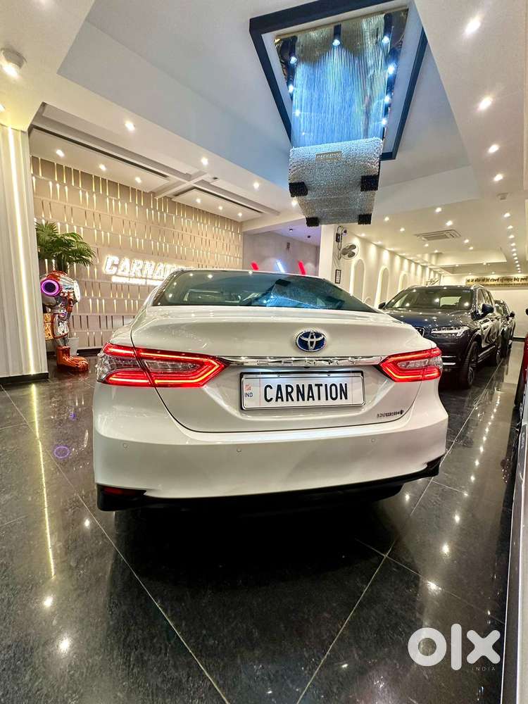 Toyota Camry 2.5 Hybrid, 2021, Petrol
