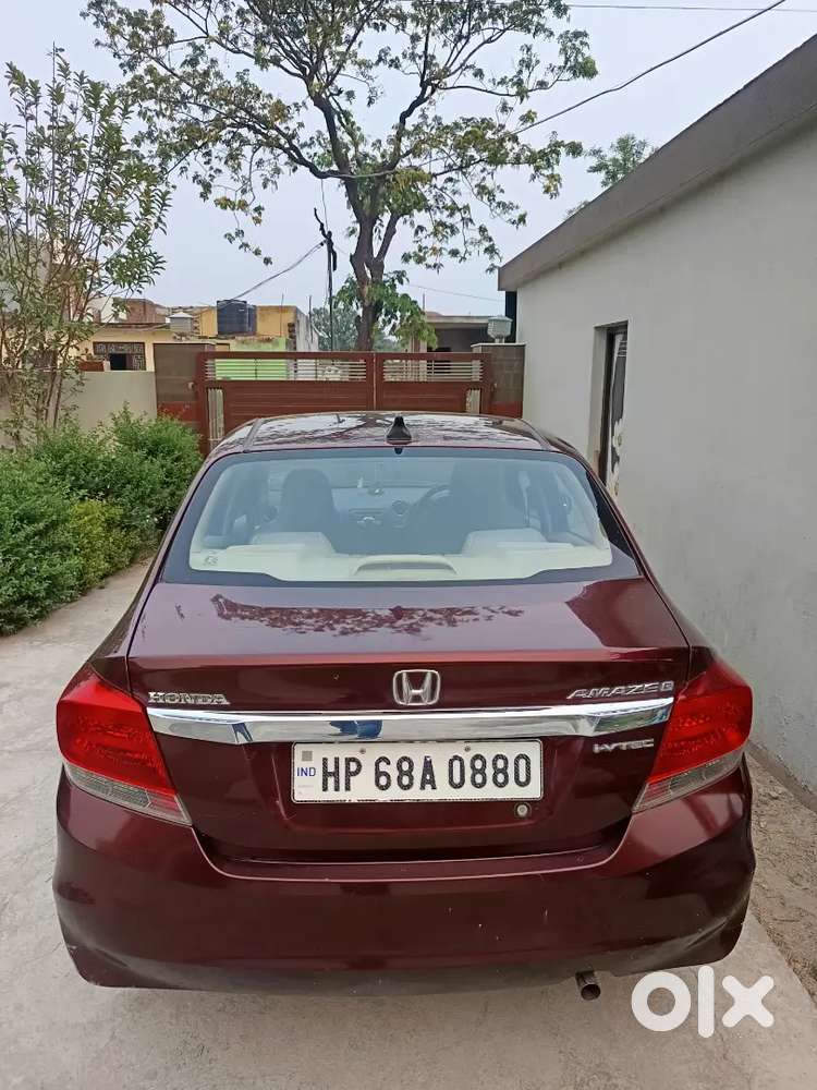 Honda Amaze Petrol Car 2014