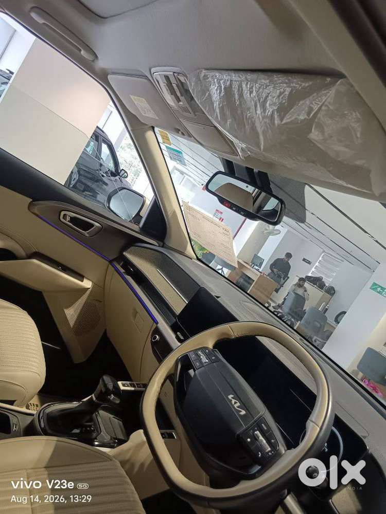 Kia Carens Clavis G1.5 Turbo Dct Htx Plus 7-seater, 2025, Petrol
