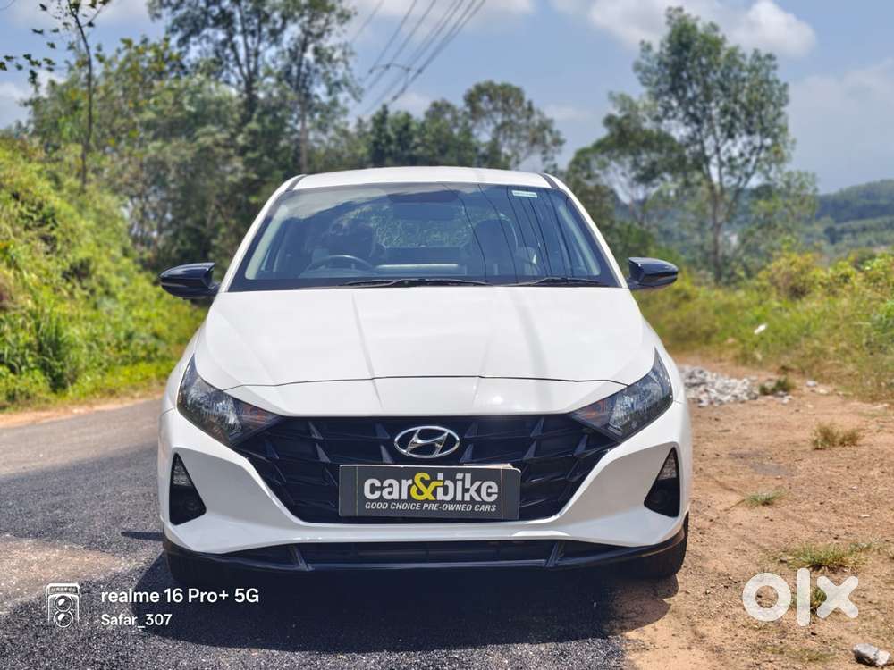 Hyundai Elite I20 Sportz (o) 1.2 Mt, 2021, Petrol