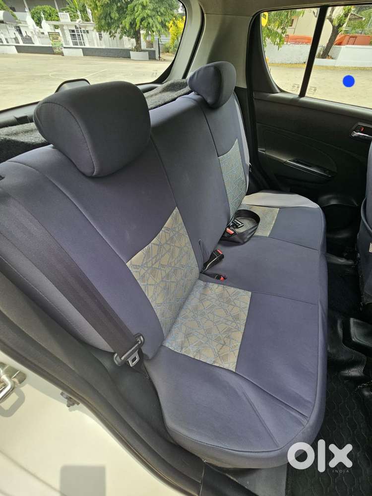 Maruti Suzuki Swift Vxi Optional, 2012, Petrol