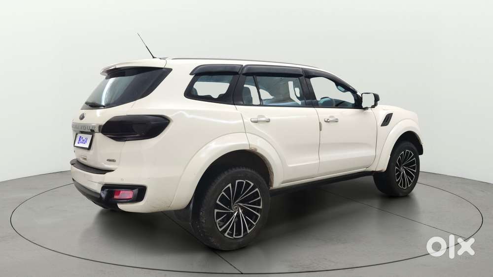 Ford Endeavour 3.2 Titanium 4x4 At, 2016, Diesel