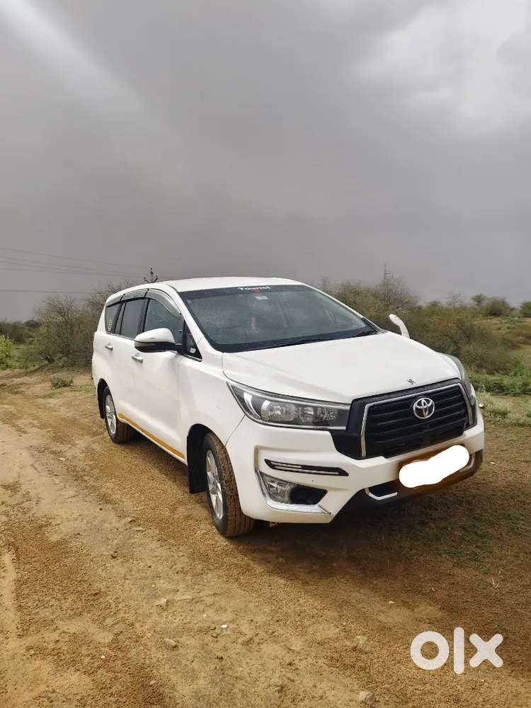 Toyota Innova Crysta 2018