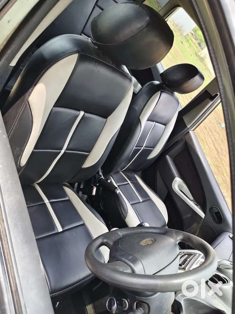 Ford Figo Trend 2011 Petrol Second