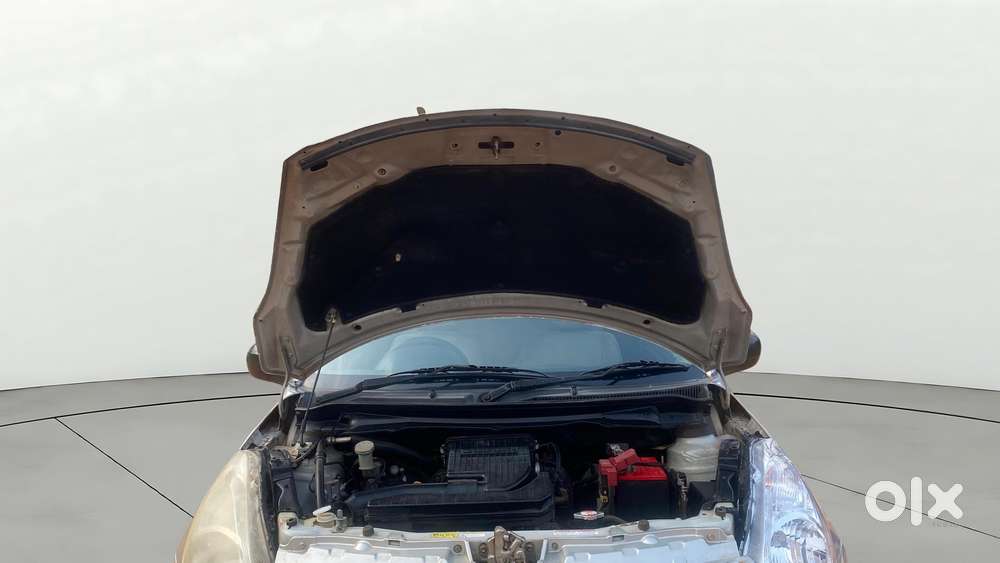 Maruti Suzuki Swift Lxi, 2015, Petrol
