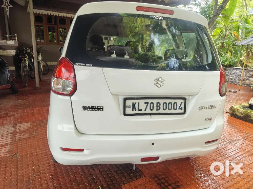 Maruti Suzuki Ertiga Vxi 2015