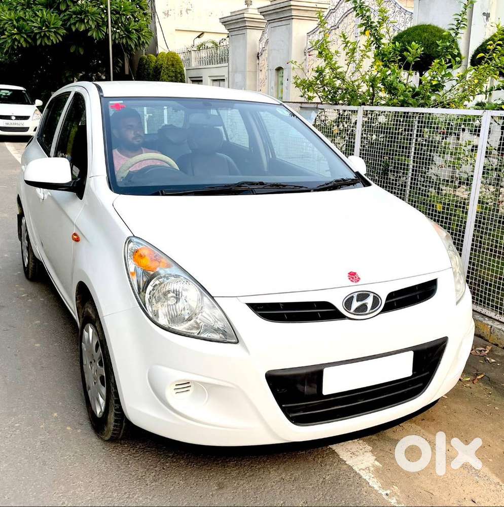 Hyundai I20 2011 Petrol Well Maintained