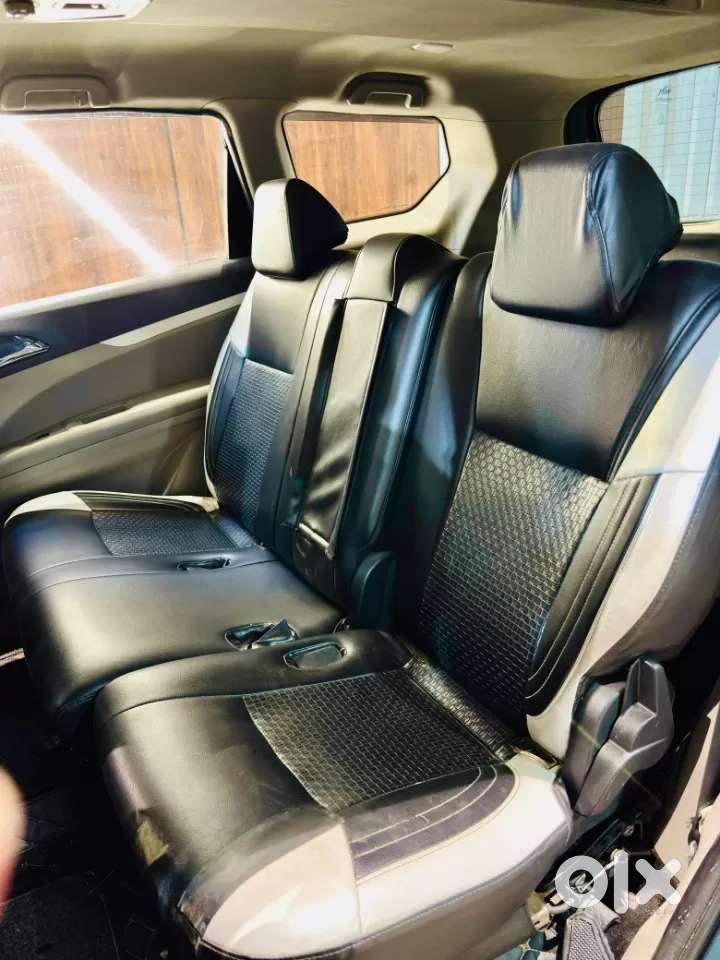Mahindra Marazzo M6 8str, 2019, Diesel