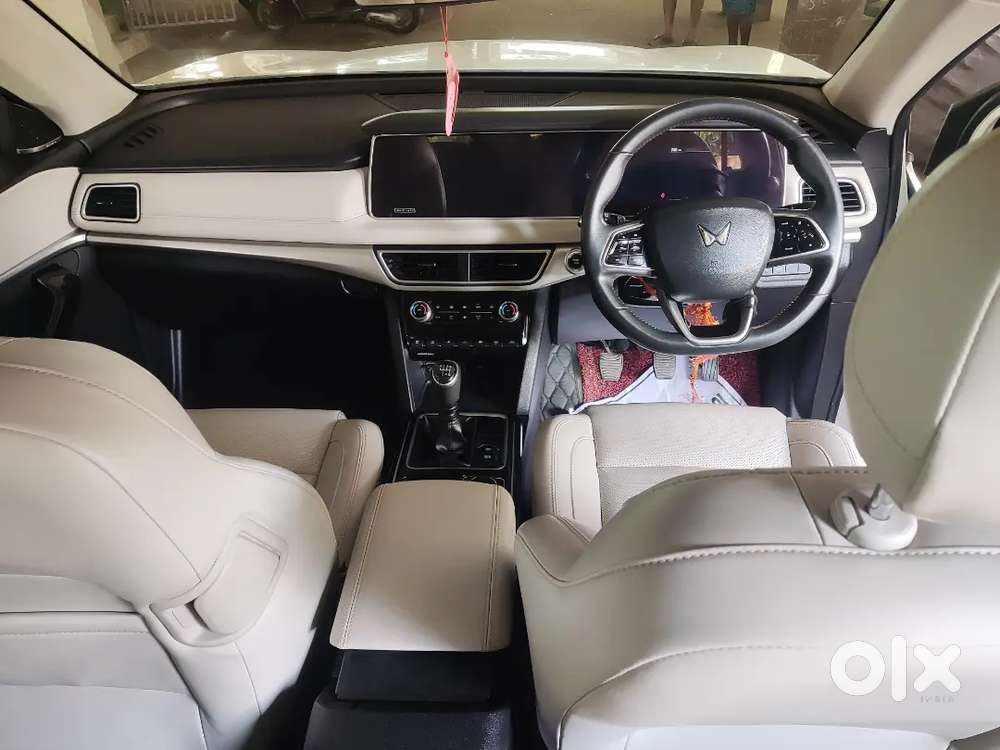 Xuv700 Ax7l  Diesel Manual 2022 – Excellent Condition, Single Owner