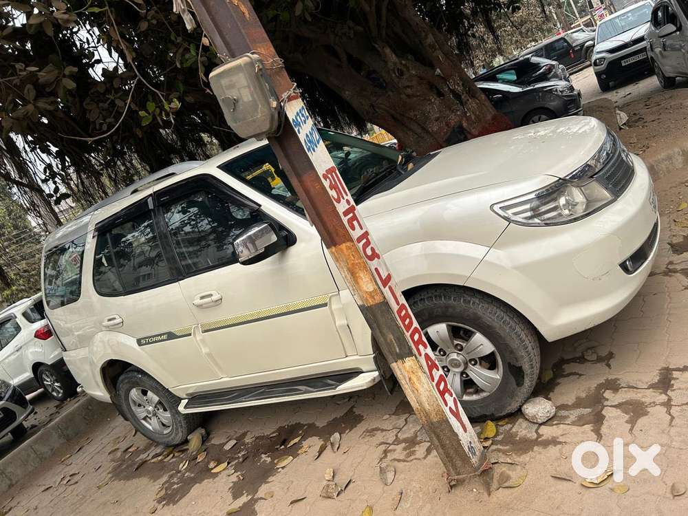 Tata Safari Storme [2012-2015] 2.2 Vx 4x2, 2015, Diesel