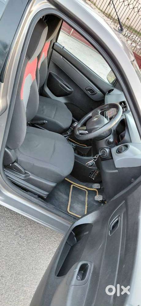 Renault Kwid 1.0 Rxt Sce Special (o), 2017, Petrol