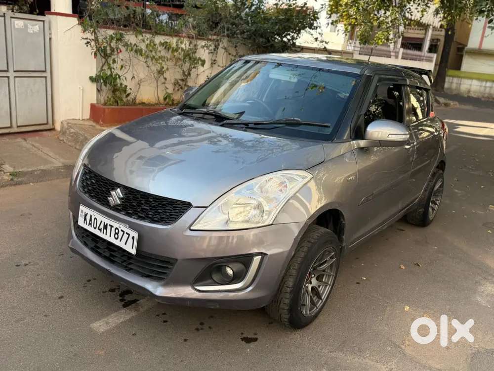 Maruti Suzuki Swift 2017 Petrol 76600 Km Driven
