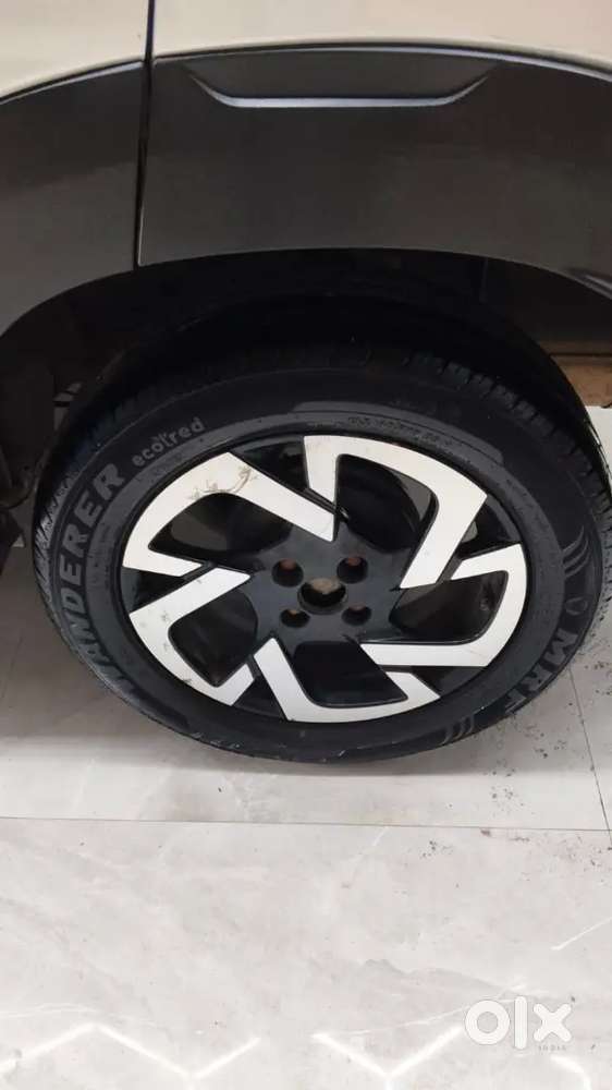Nissan Magnite 2021 Petrol Automatic