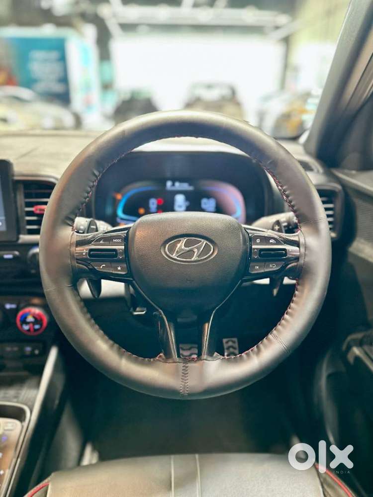 Hyundai Venue N Line 1.0 N6 Turbo Dct Dual Tone, 2022, Petrol