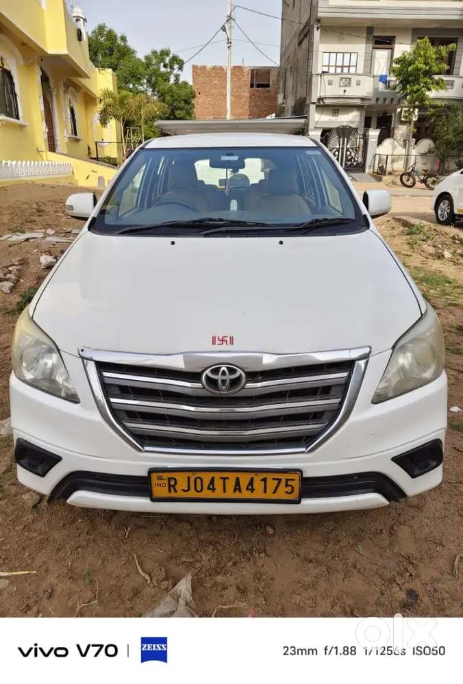 Toyota Innova 2013 Diesel 367303 Km Driven