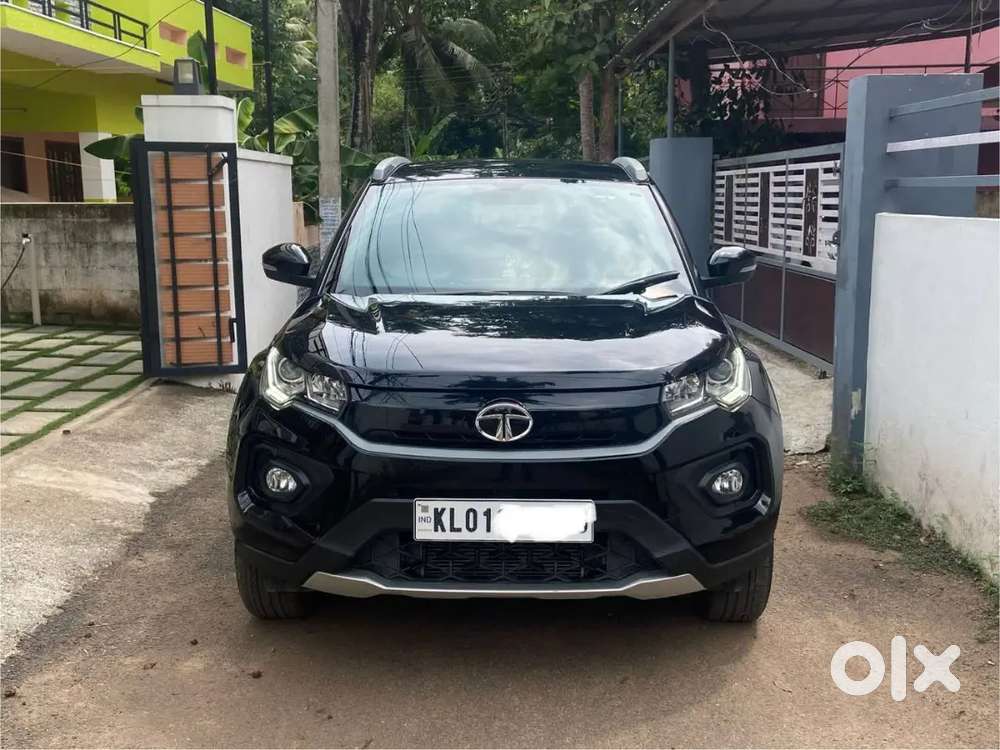 Tata Nexon Xz Plus Dark Edition