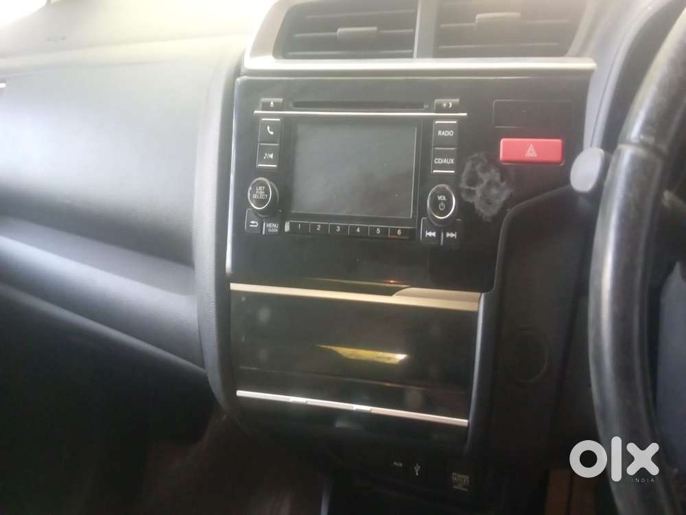 Honda Jazz [2020-2023] 1.2 V I-vtec Mt, 2015, Petrol