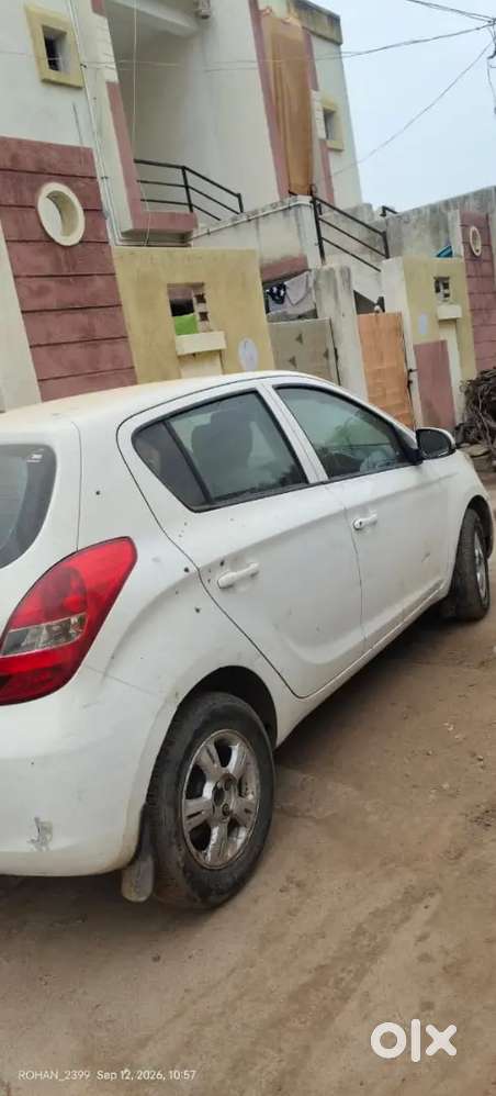 Hyundai I20 Diesel Asta 2012 Variant
