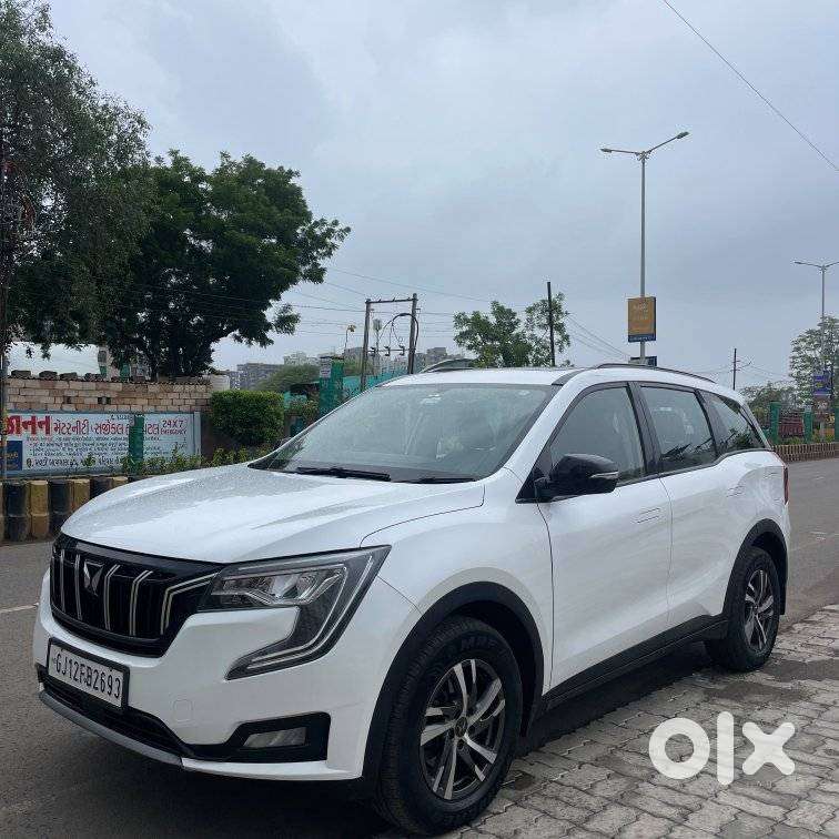 Mahindra Xuv700 2.2 Ax 5 Diesel At 7 Str, 2022, Diesel