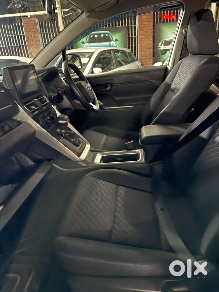 Toyota Innova Hycross 2.0 Gx 7 Str, 2022, Diesel