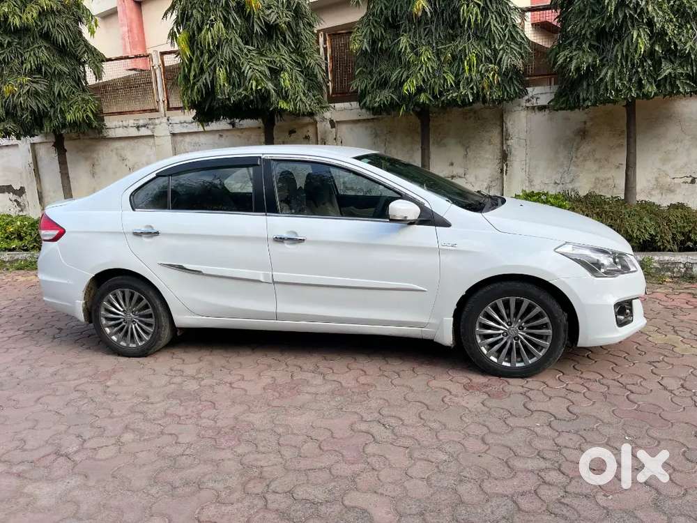 Ye Car Bechna Hai
