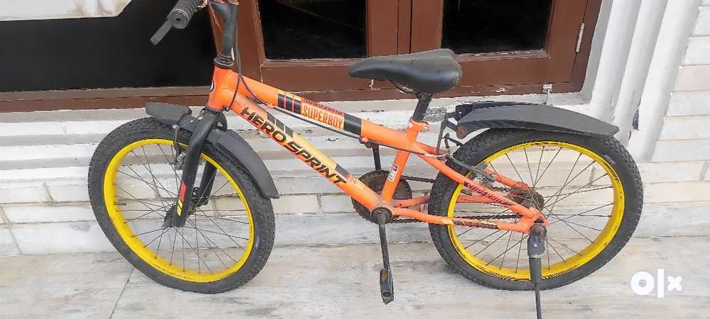 Hero sprint superboy cycle hotsell