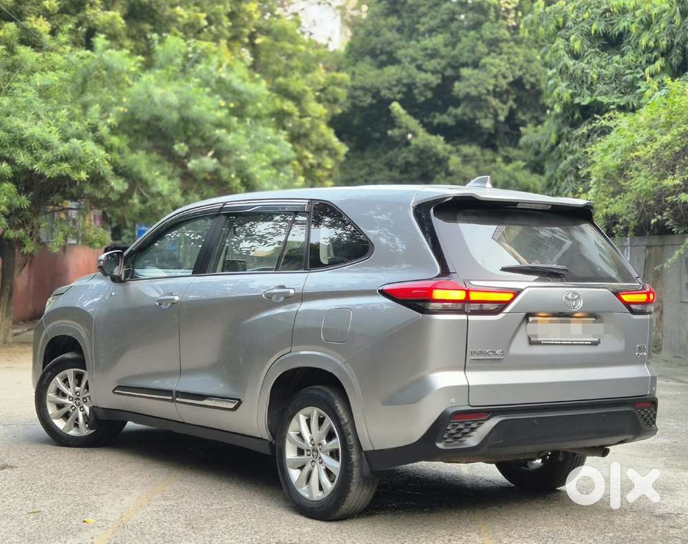 Toyota Innova Hycross 2.0 Vx (o) Hybrid 7 Str, 2026, Petrol