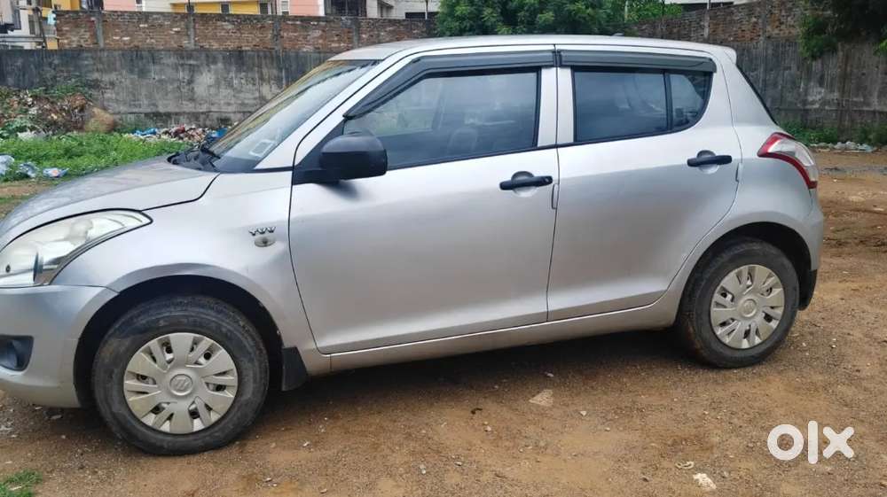 Maruti Swift Lxi 2013