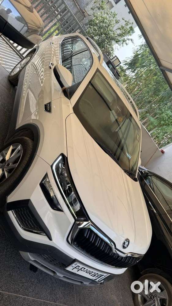 Skoda Kushaq Prestige 1.0 Tsi At
