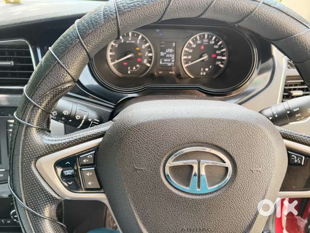 Tata Bolt 1.2 Xt 2015