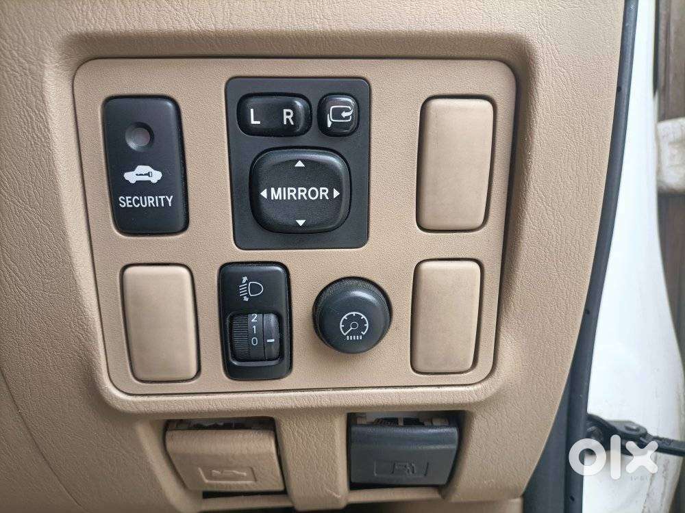 Toyota Fortuner 3.0 4x4 Manual, 2011, Diesel