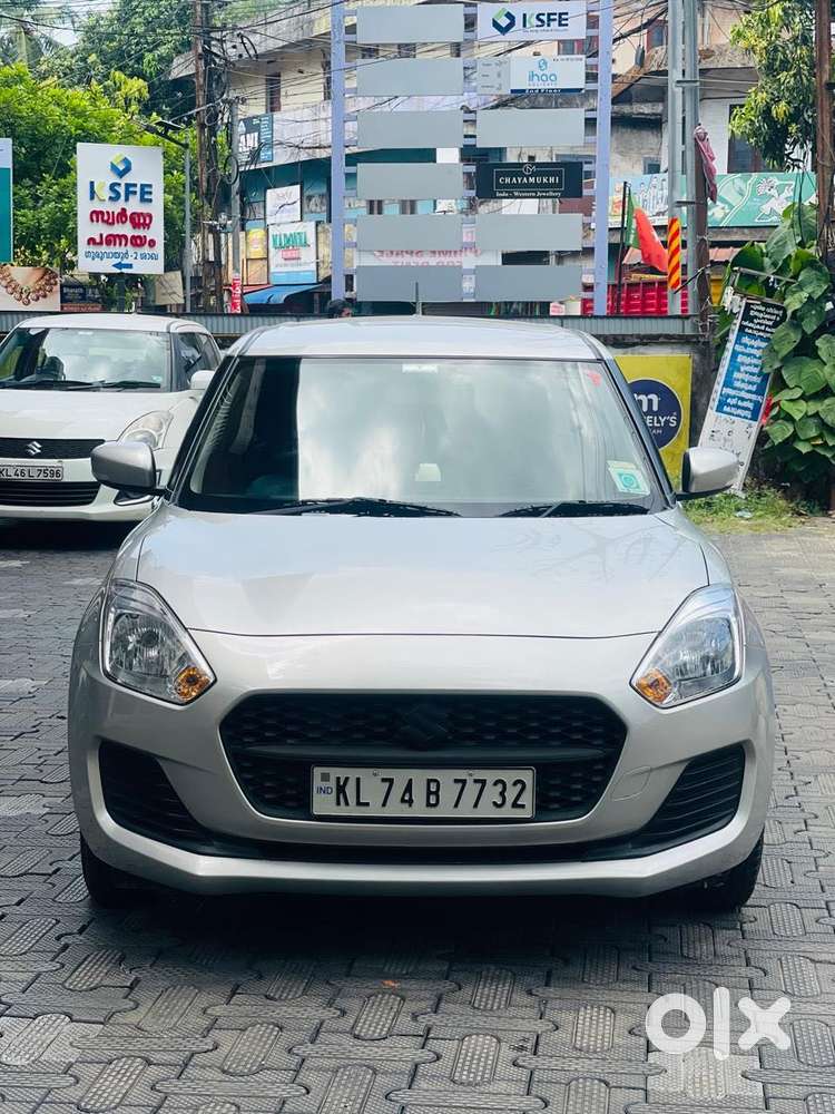 Maruti Suzuki Swift Vxi Optional, 2020, Petrol