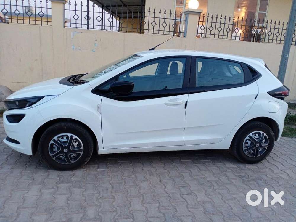 Tata Altroz 2021 Petrol Well Maintained