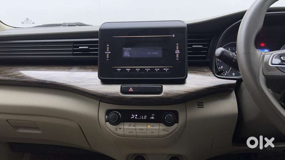 Maruti Suzuki Ertiga 2018-2022 1.4 Zxi At, 2019, Petrol