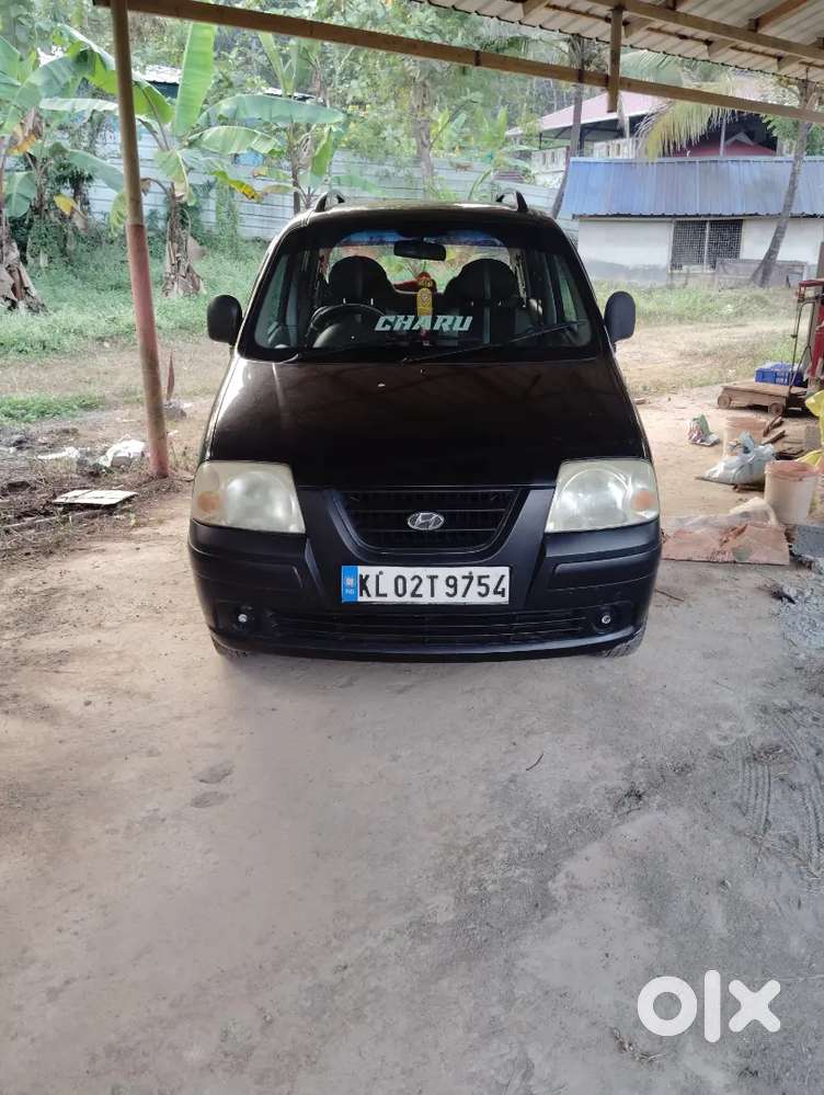 Hundai Santro Xing
75000 Urgent Sale