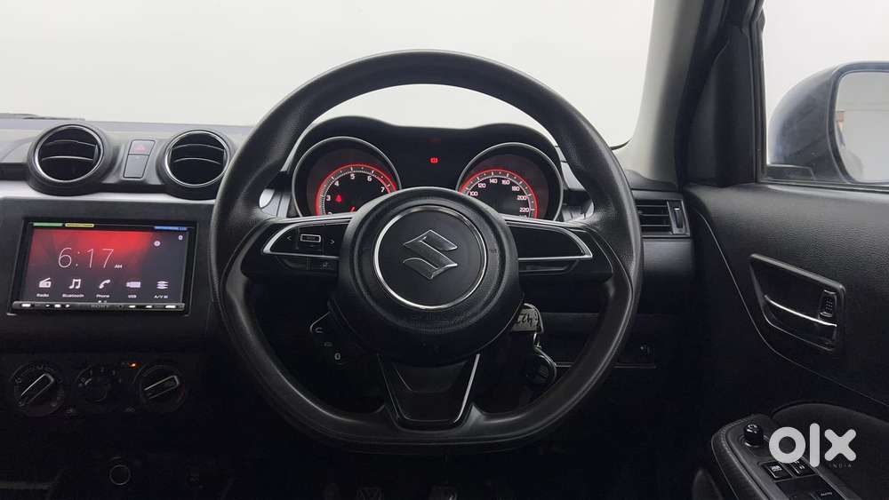 Maruti Suzuki Swift Vvt Vxi, 2022, Petrol
