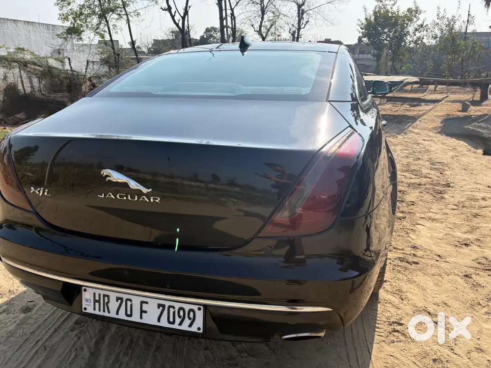 Jaguar Xj 2016 Petrol 60000 Km Driven