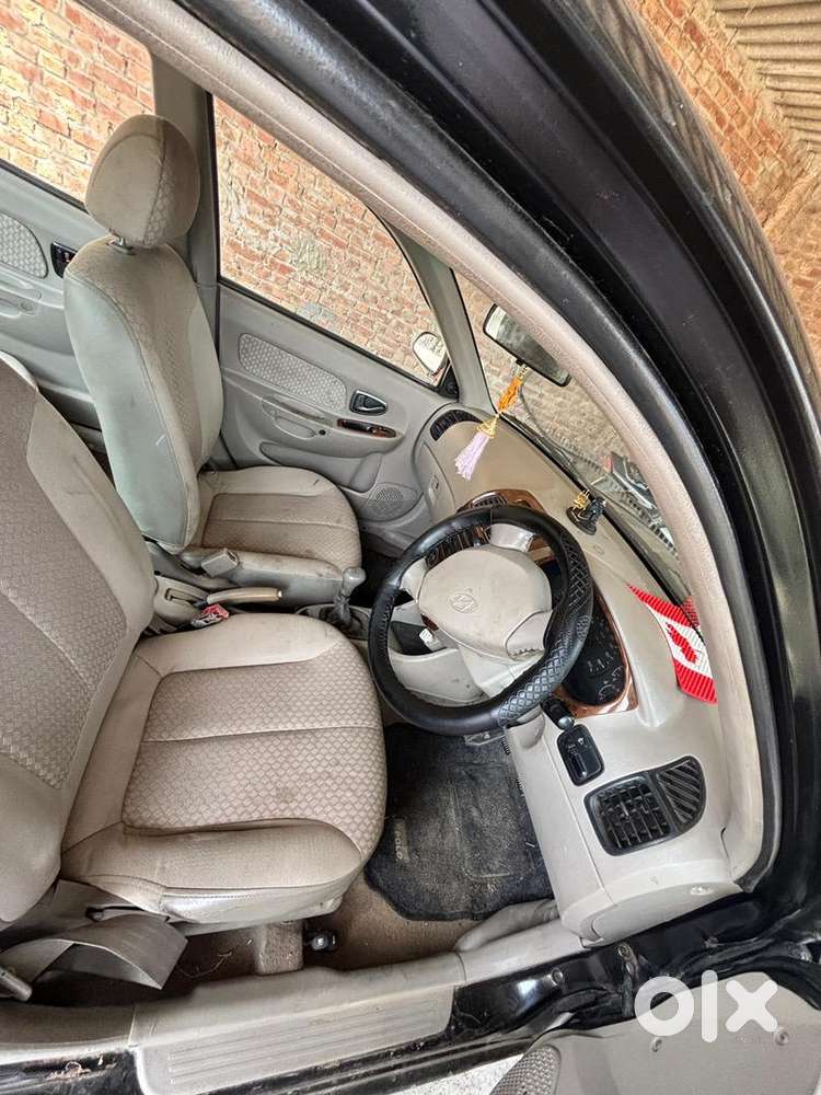 Hyundai Accent Hatchback 2009 Petrol Well Maintained