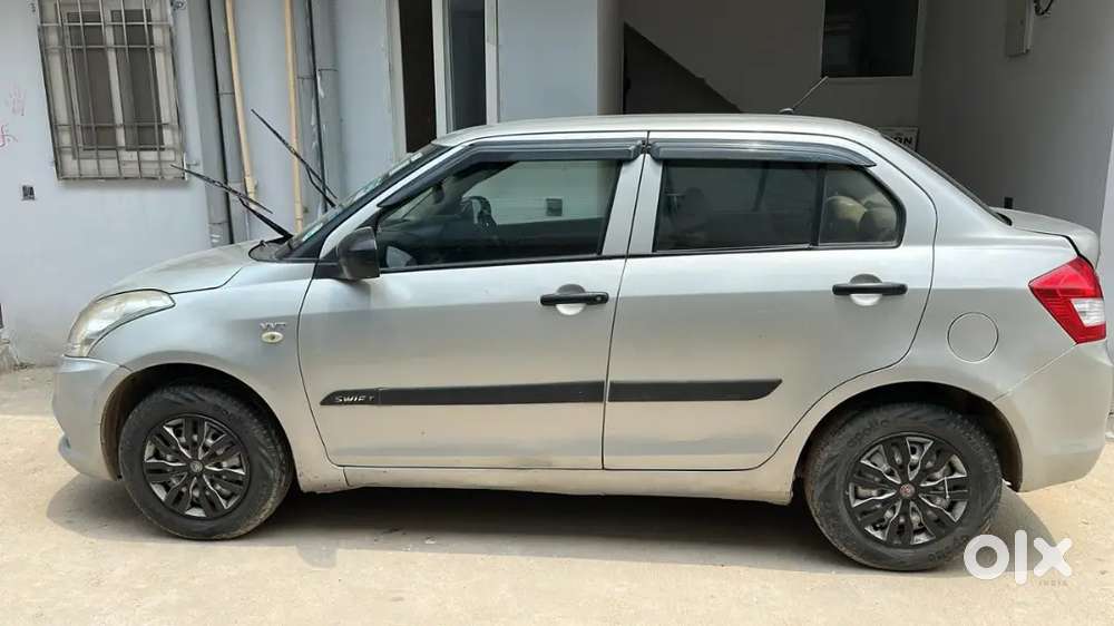 Maruti Suzuki Dzire 1.2 Lxi 2017
