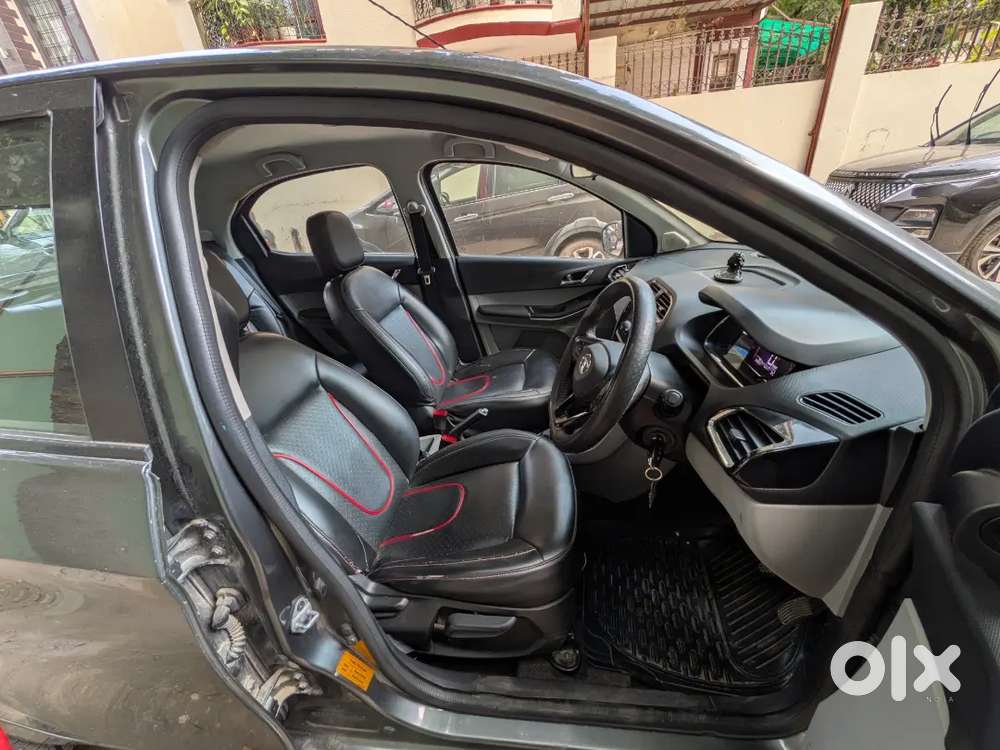 Tata Tiago 1.2 Revotron Petrol Manual 2021(top Model)