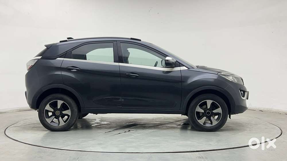 Tata Nexon 1.2 Revotron Xza Plus (l), 2019, Petrol