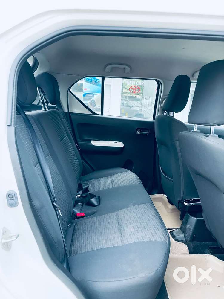 Maruti Suzuki Ignis 1.2 Amt Delta, 2017, Petrol