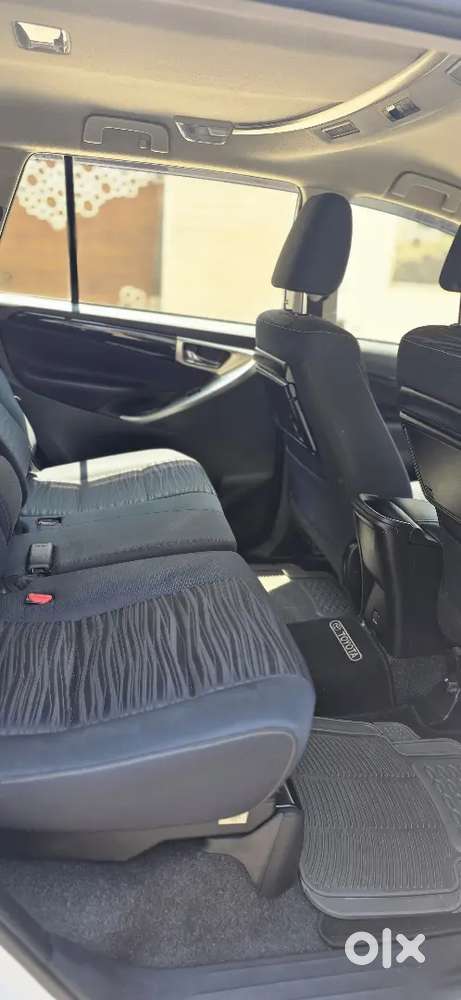 Toyota Innova Crysta