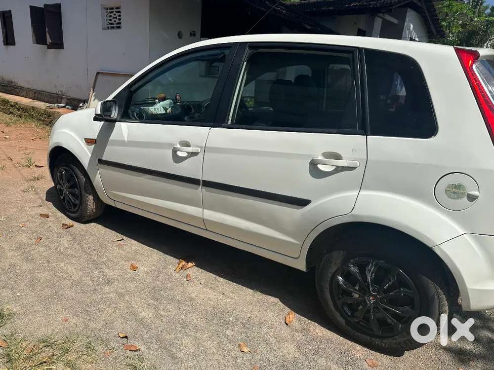 Ford Figo 2010