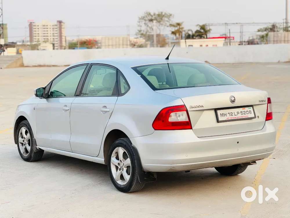 Skoda Rapid  2015