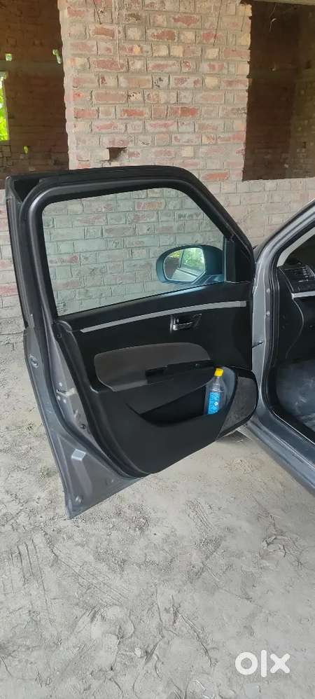 Maruti Swift Vxi 2015