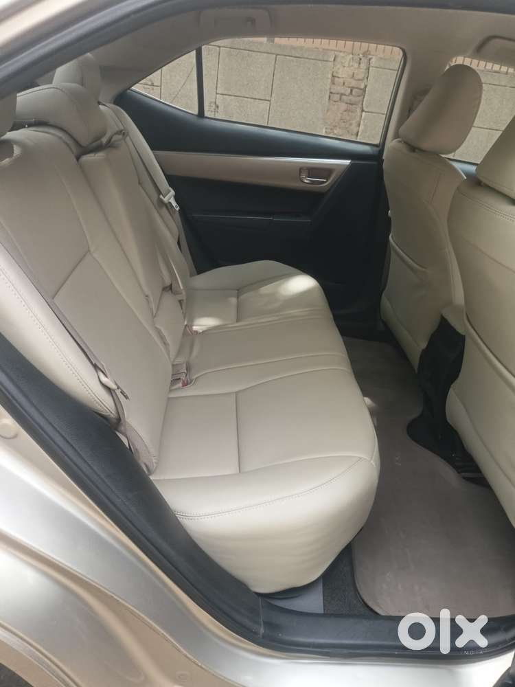 Toyota Corolla Altis 1.8 Vl, 2015, Petrol